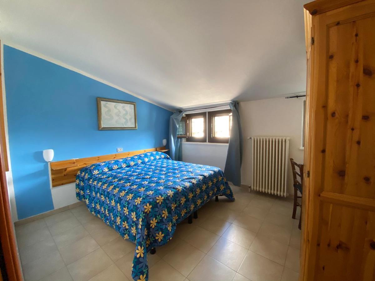 Chalet Della Luna Claviere Exterior foto
